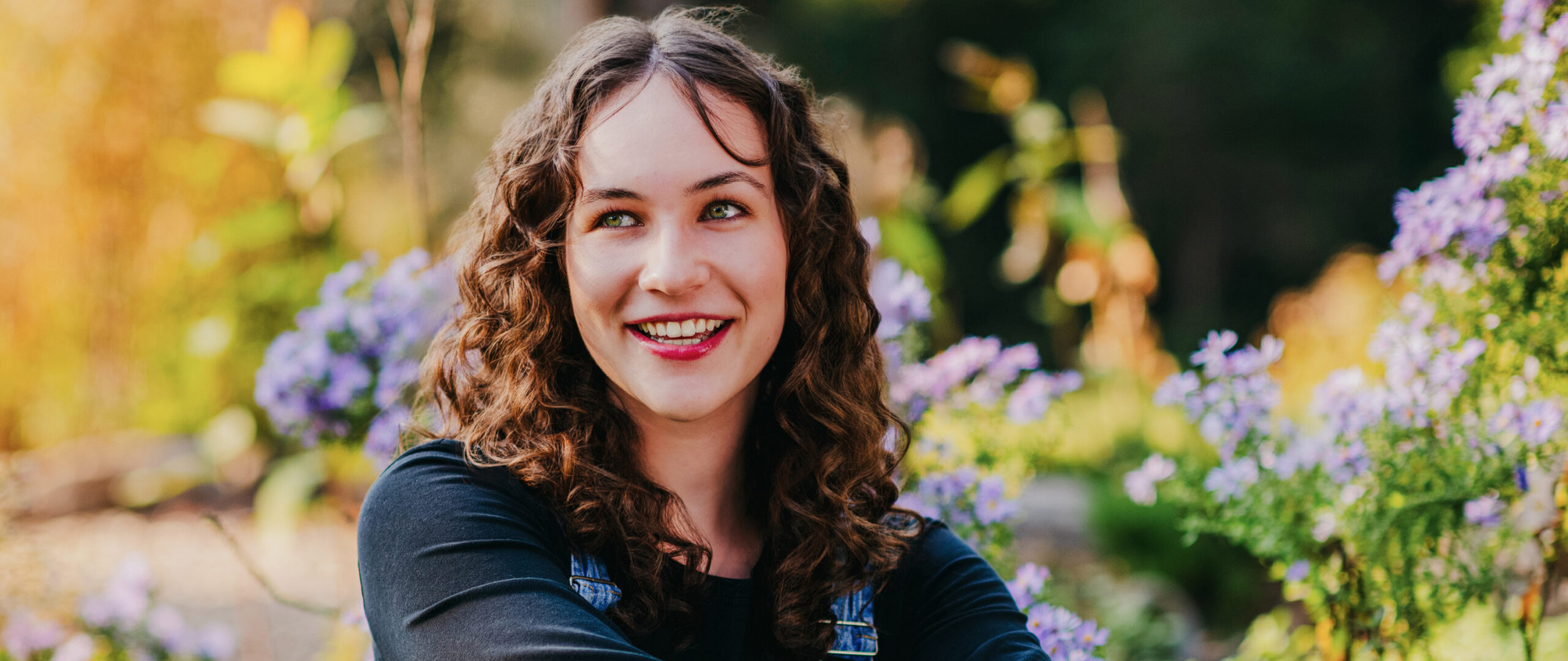 a high school senior poses during her photo shoot in Chattanooga